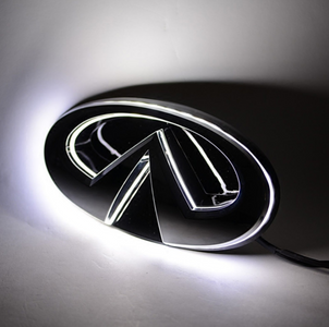 Infiniti logo light4